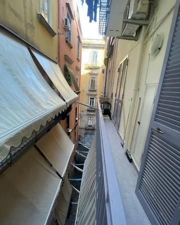 A Casa Re Nonn Apartment Napoli Bagian luar foto
