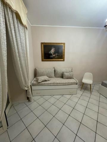 A Casa Re Nonn Apartment Napoli Bagian luar foto